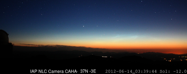 Calar Alto (Almería) bate el récord de observación de nubes noctilucentes a latitud Norte inferior
