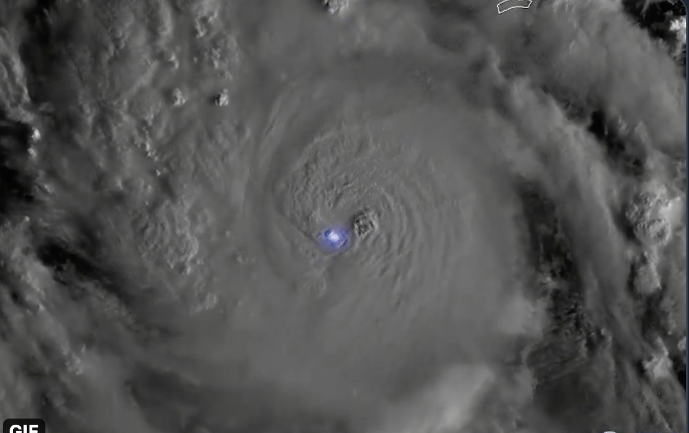 Gran huracán Delta en el Mar Caribe: peligro inminente