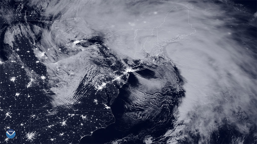 Un ciclón bomba golpea el noreste de los USA