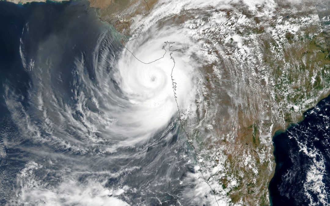 El ciclón Tauktae toca tierra en la India